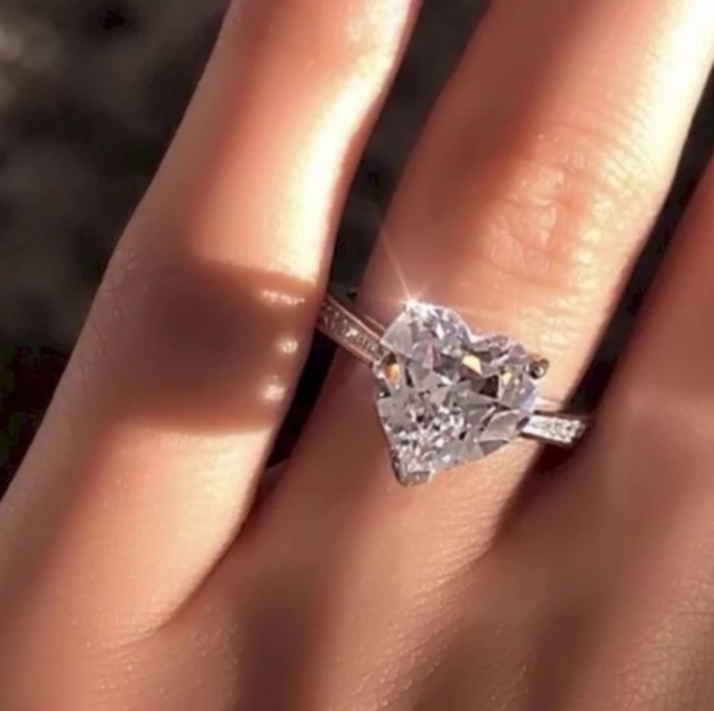 NEW STERLING SILVER DIAMOND HEART RING